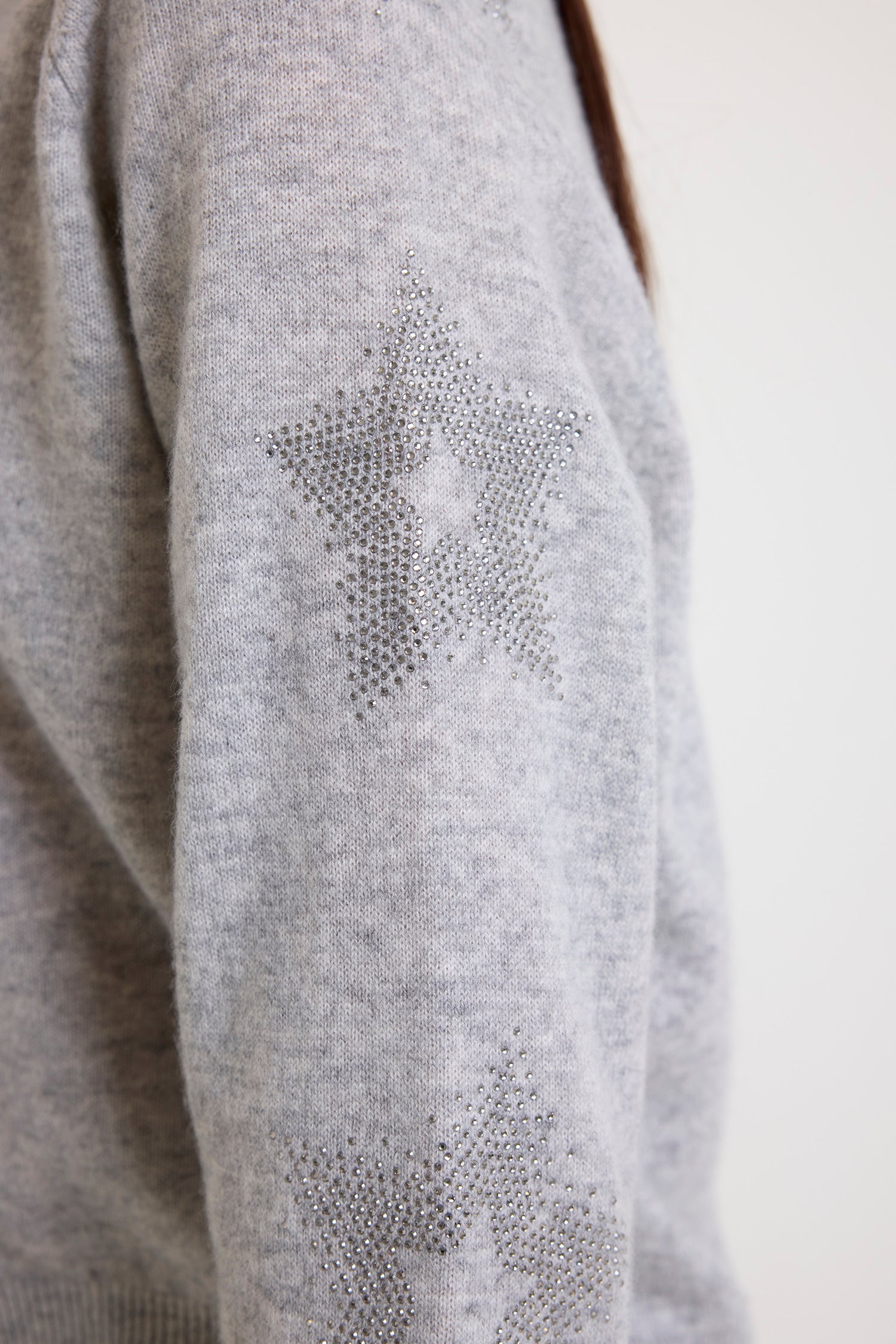 Brodie star dust sleeve sweater B024