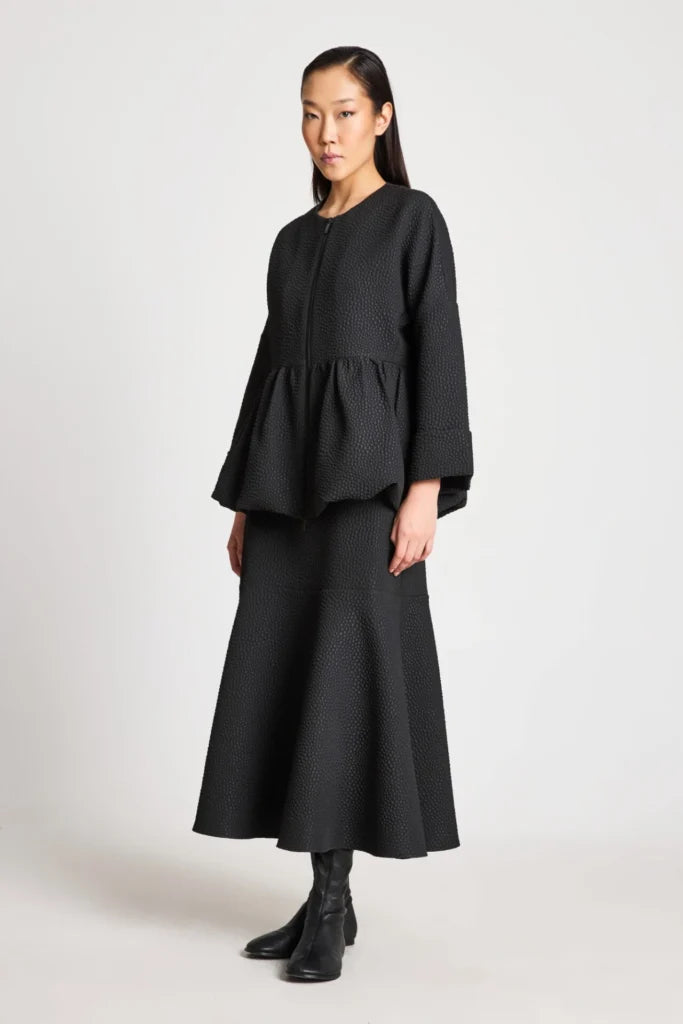 Isik Ozgur Black Textured Midi Skirt Women’s – Flared Fit with Side Pockets