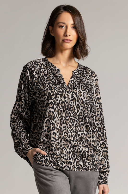 sani Blue Open v-neck long sleeve top