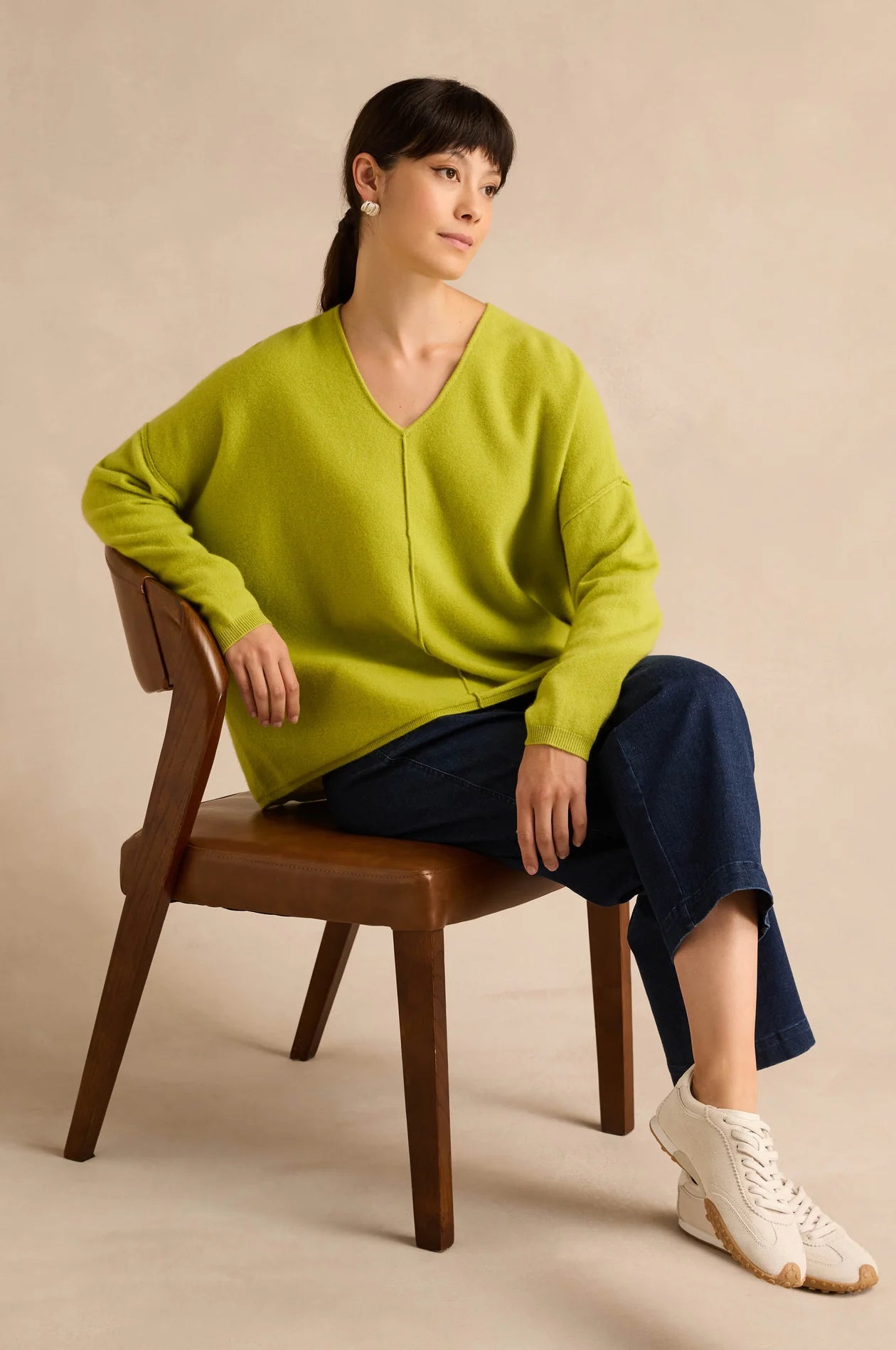 Sahara Kiwi Merino Wool V Neck Sweater