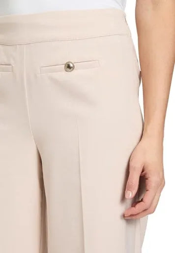 Betty Barclay relaxed fit trousers 6010 1080
