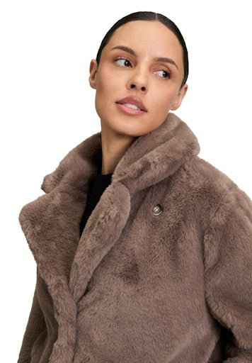 Betty Barclay brown/grey Faux Fur Jacket – Lapel Collar, Knitted Cuffs, Long Sleeve 7242 29011