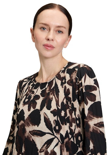 Betty Barclay OHNE VERSCHLUSS - Vestito di maglina - dunkelblau/avorio Betty Barclay OHNE VERSCHLUSS - Vestito di maglina - dunkelblau/avorio