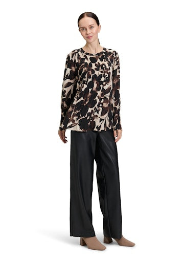 Betty Barclay front pleated blouse 8924 1623