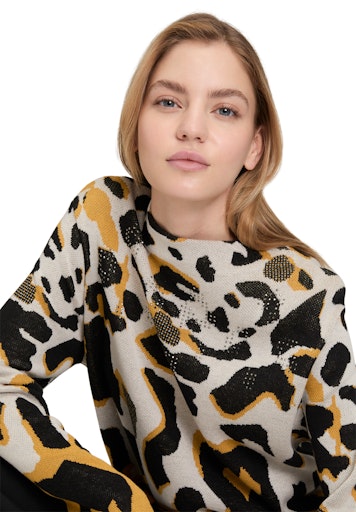 Betty Barclay leopard print stand up collar sweater 5324 1599
