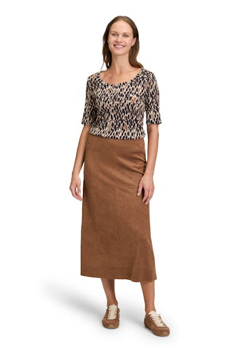Betty Barclay fitted animal print top 2566 1431