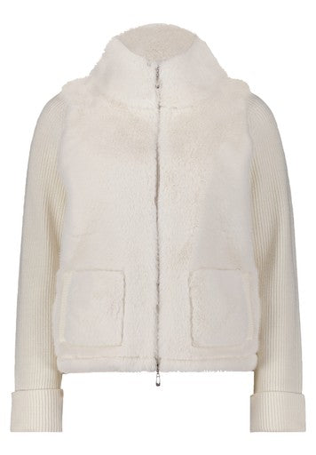 Betty Barclay Off White Knitted Jacket – Faux Fur Front, High Collar & Two-Way Zip