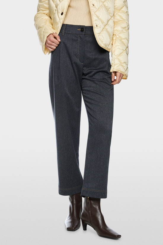 Marc Cain Navy WELS Wide Fit Pleated Trousers