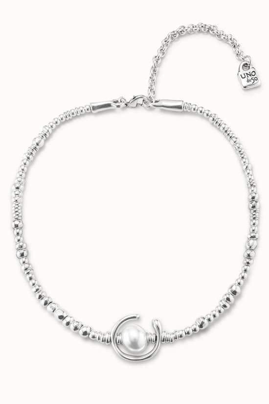 Uno de 50 silver Short Beaded Necklace with a Pearl COL0970
