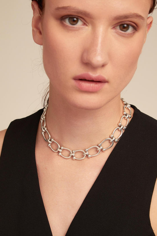 Uno de 50 Silver Short Link Chain Necklace COL1898