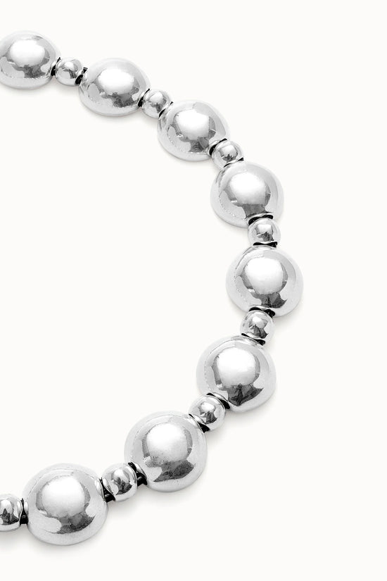 Uno de 50 Silver Beaded Necklace with Larger Central Bead COL1997