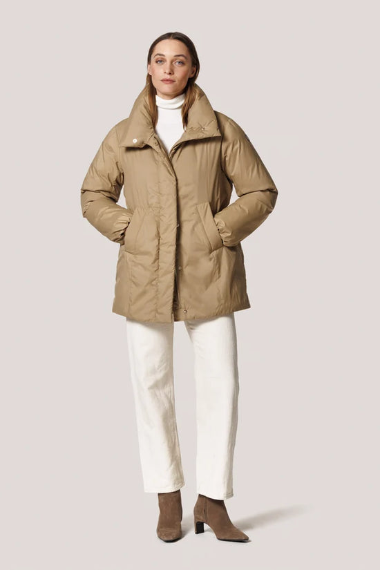 Creenstone Camel Short Coat with Detachable Faux Fur Inside