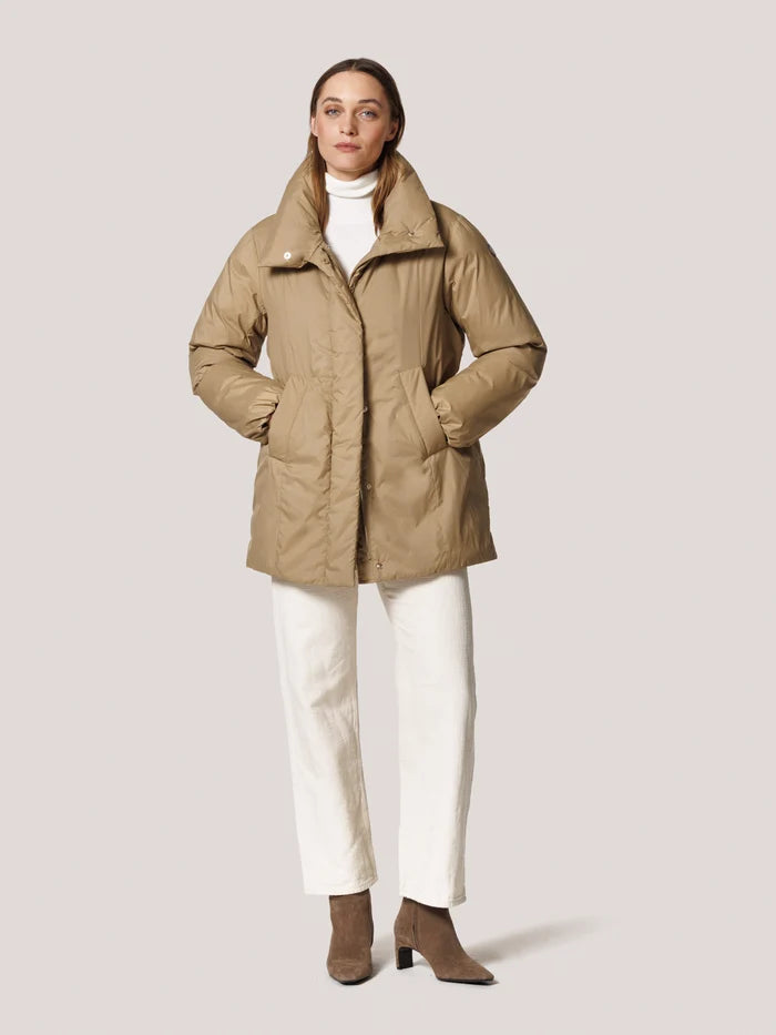 Creenstone Camel Short Coat with Detachable Faux Fur Inside