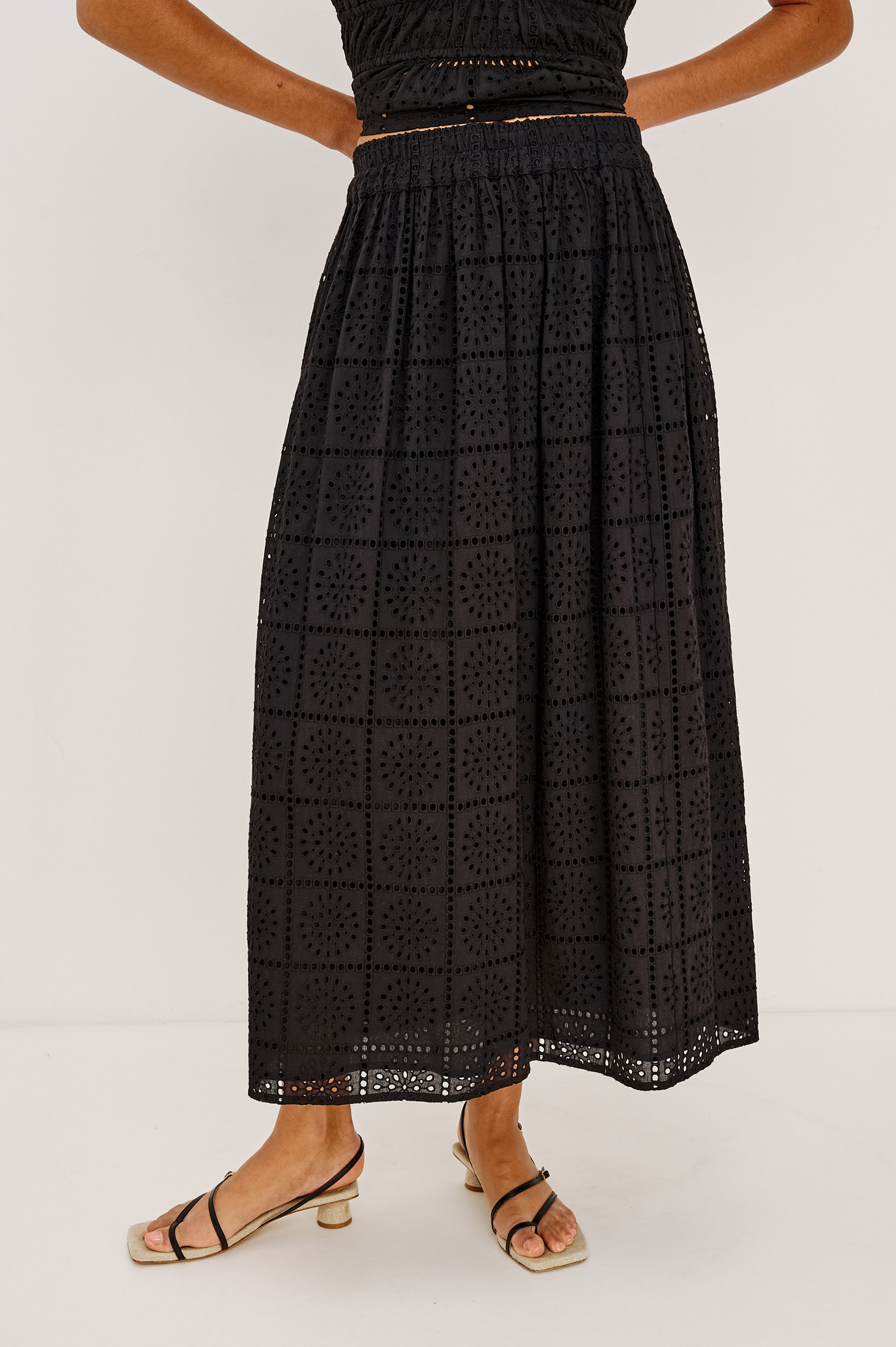 Rails Black Broderie Anglaise Maxi Skirt – Fully Lined Elastic Waist DAX