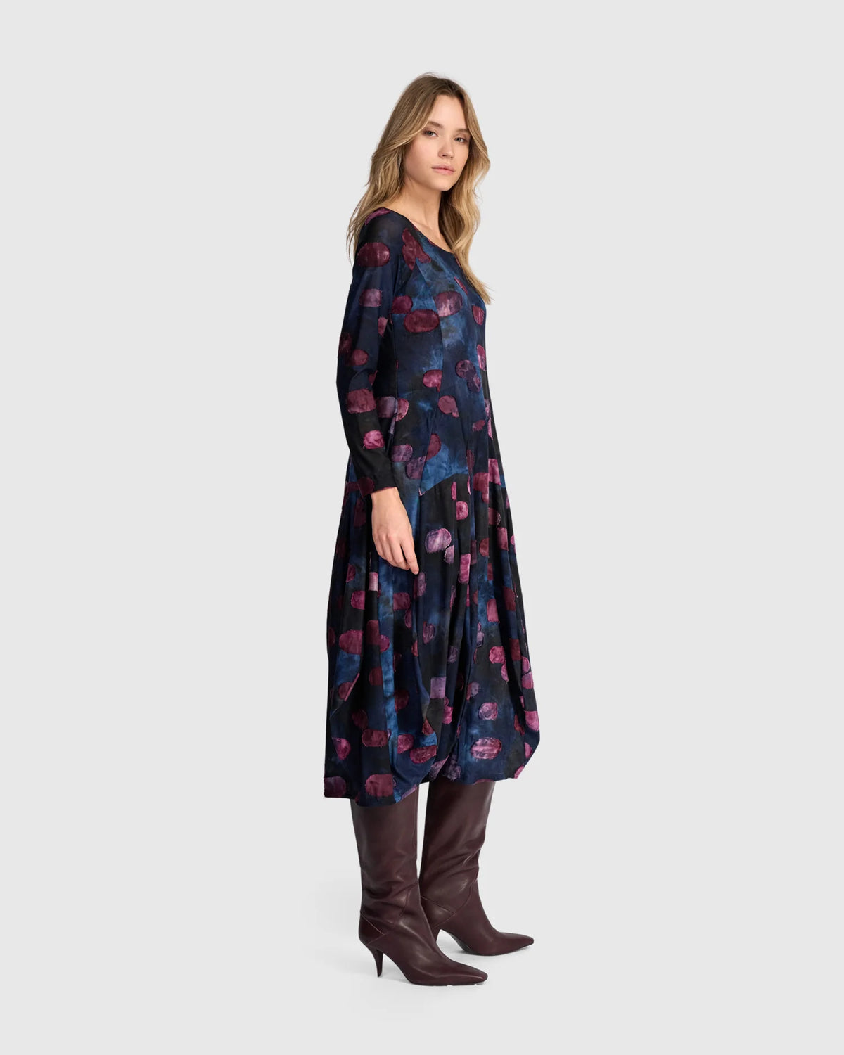 Alembika Calliope Crew Cocoon Dress Midnight/Wine