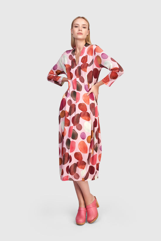Alembika Pink Large Spot Print Loose Fit Midi Dress with V‑Neck, 3/4 Sleeves and Side Pockets RD341M