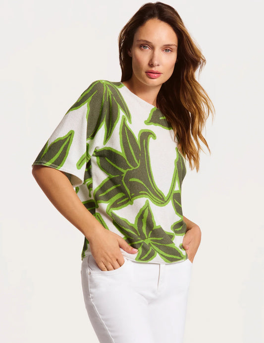 Faber Botanic Graphic Sweater – Figure-Hugging 3/4 Batwing Sleeve Knit 95406