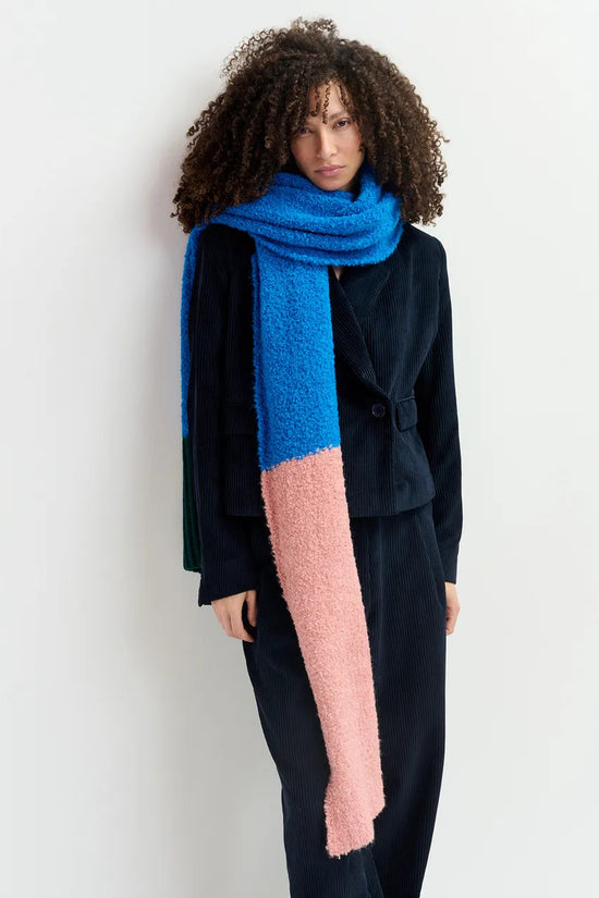 Essentiel Antwerp blue bouclé-knitted scarf Goffee