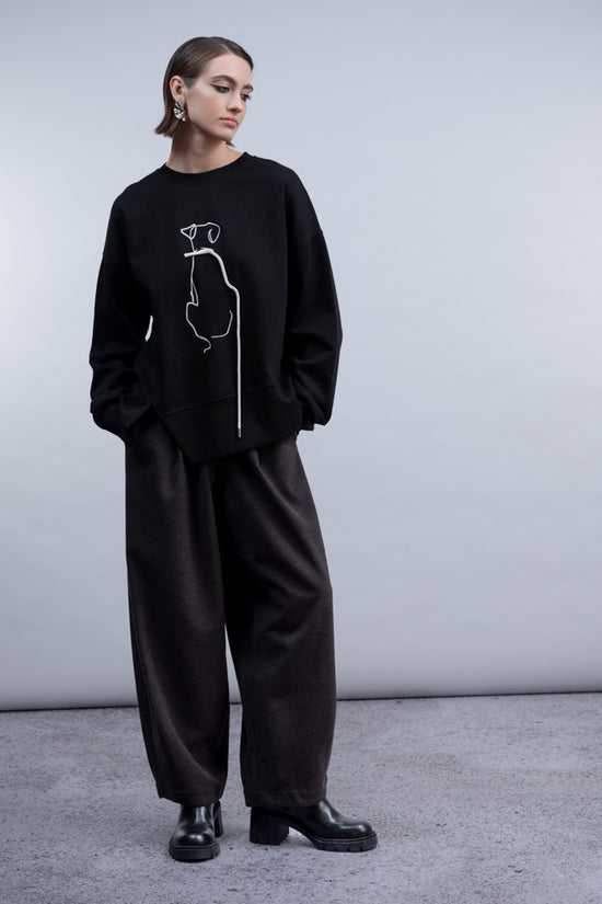 Haako Black Embroidered Sweatshirt with Embroidered Dog on Lead Motif H2002