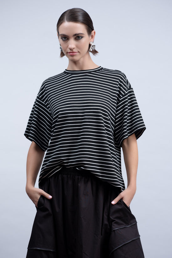 Haako Black & White Stripe T-Shirt Loose Fit Round Neck with Detachable Sleeves