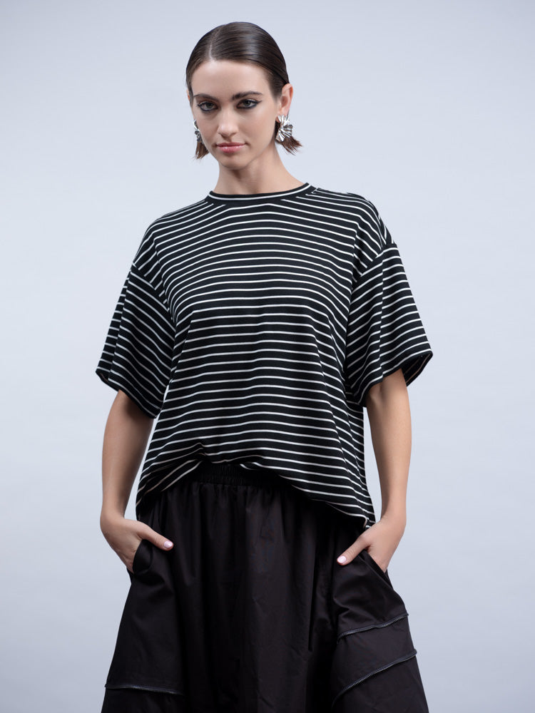 Haako Black & White Stripe T-Shirt Loose Fit Round Neck with Detachable Sleeves