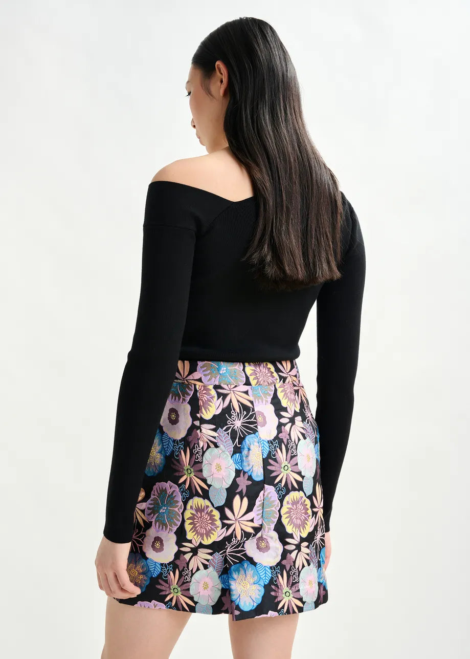 Essentiel Antwerp Black rib-knitted sweater with asymmetric neckline Imeric
