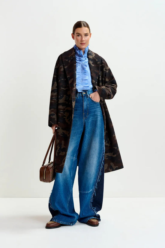 Essentiel Antwerp Khaki, beige and black camouflage print double-breasted wool-blend coat Imperfection