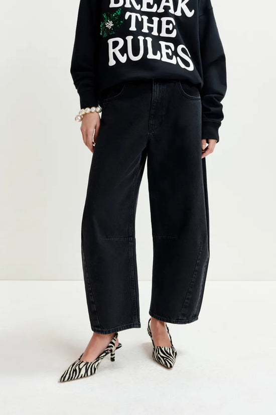 Essentiel Antwerp barrel leg jeans Interstellar