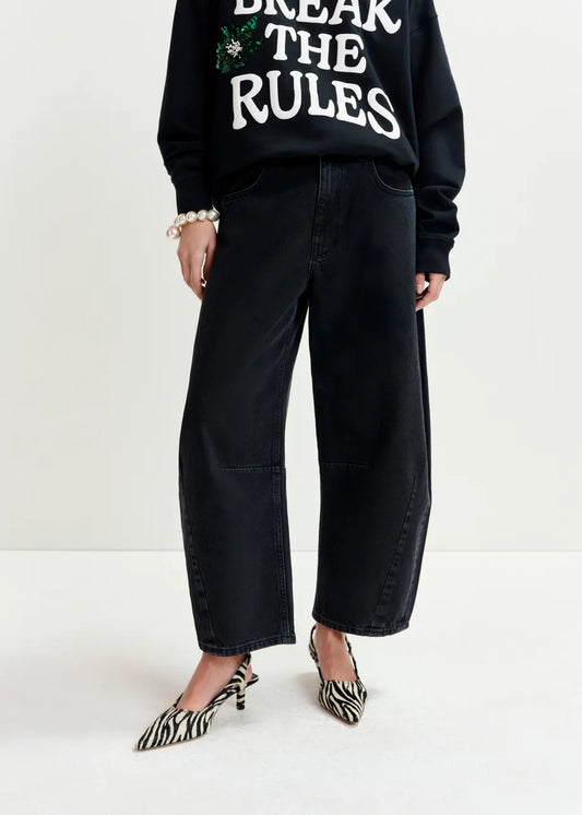 Essentiel Antwerp barrel leg jeans Interstellar