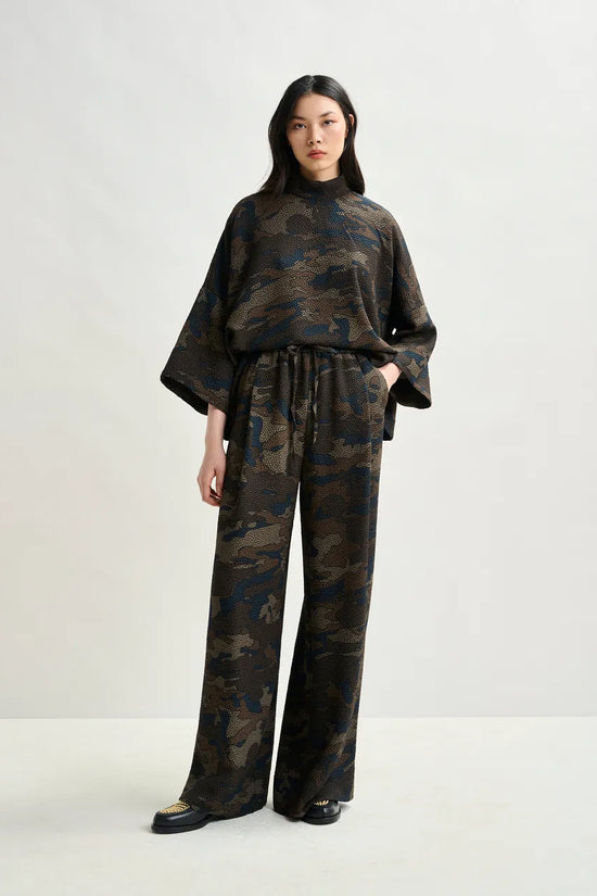 Essentiel Antwerp Brown, khaki and black wide-leg trousers Itchy
