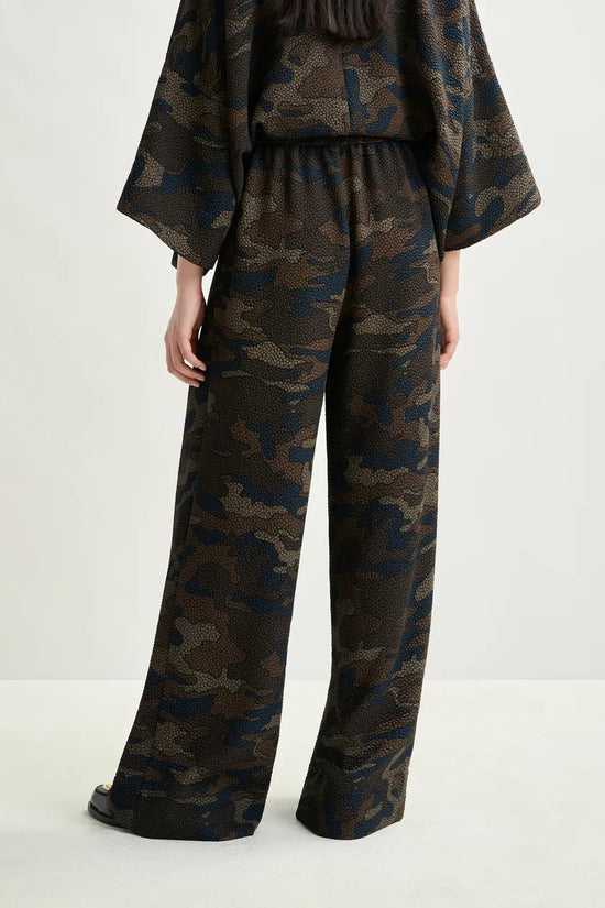 Essentiel Antwerp Brown, khaki and black wide-leg trousers Itchy