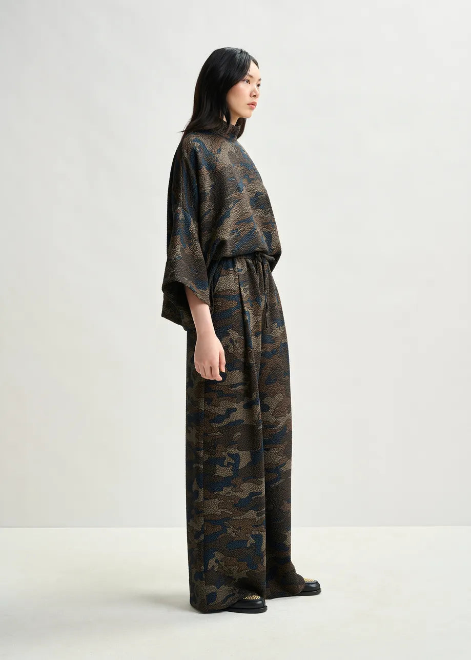 Essentiel Antwerp Brown, khaki and black wide-leg trousers Itchy