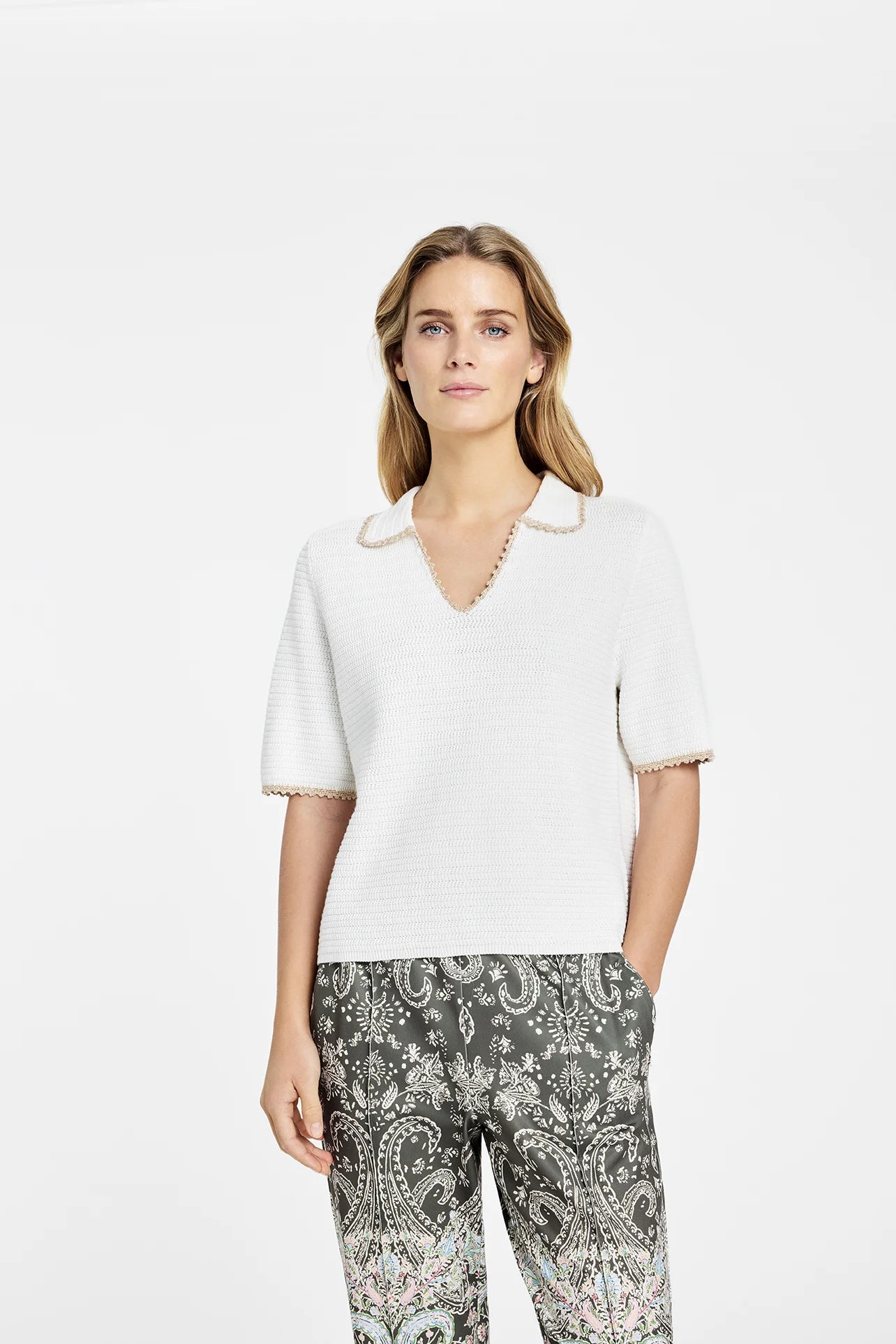 Gustav Off-White Cotton Polo, Short Sleeve, Gold Lurex Trim 