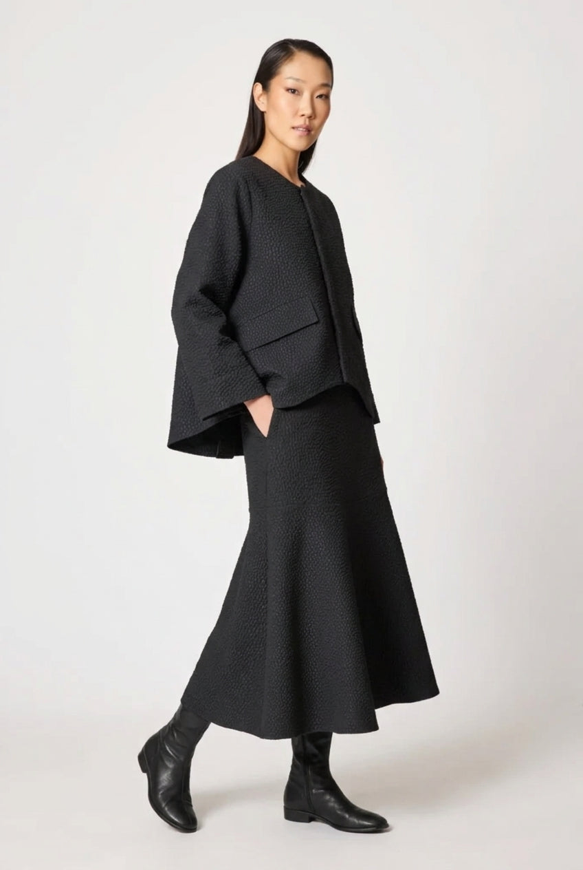 Isik Ozgur Black Textured Bubble Round Neck Jacket