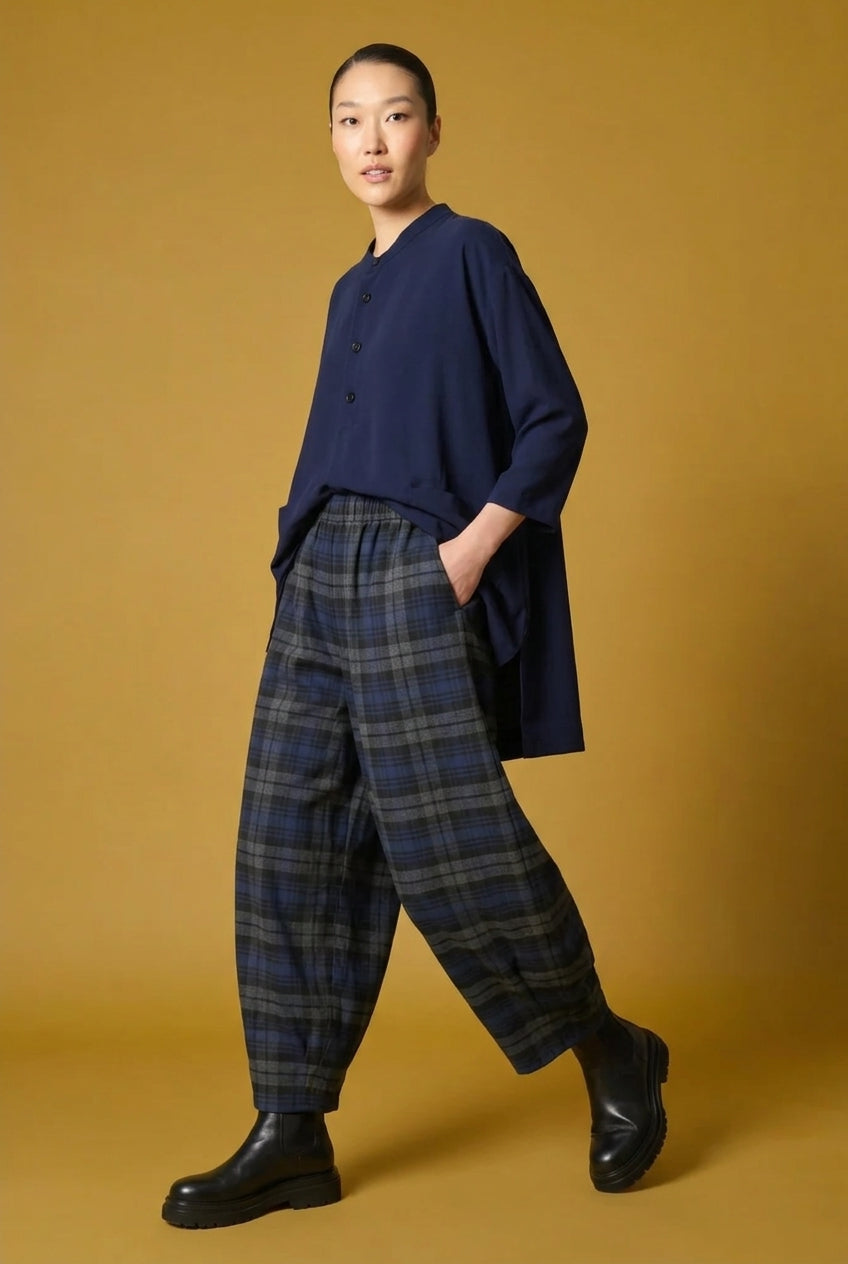 Isik Ozgur Grey Blue Black Check Balloon Trousers – Elasticated Waist & Pockets