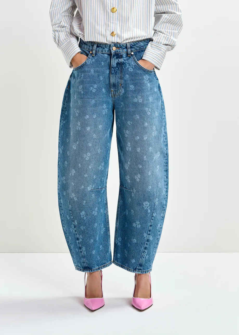 Essentiel Antwerp Blue Floral-Print Barrel-Leg Cropped Jeans JO1