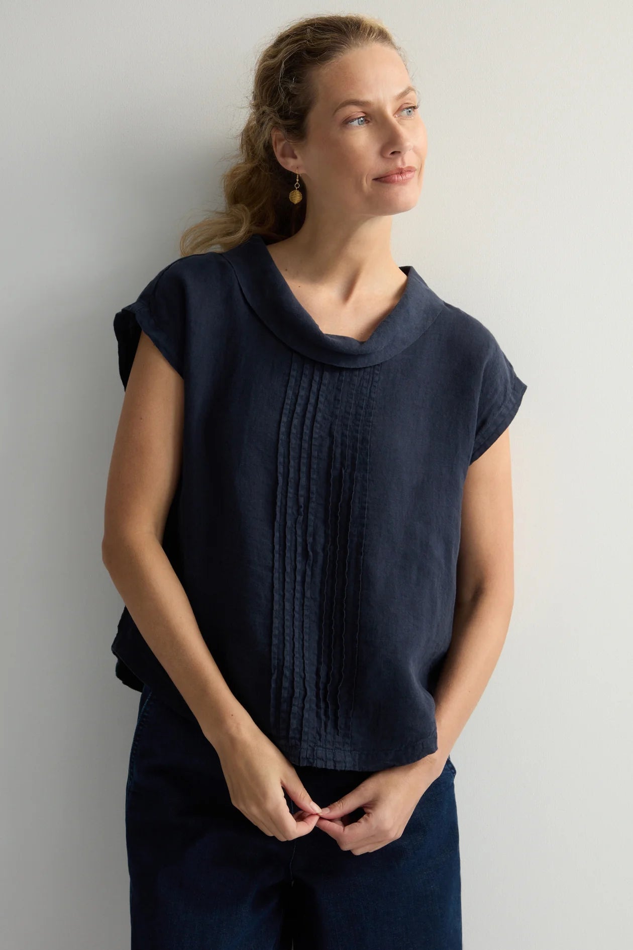 Sahara navy linen pleat front top LAT6220 OL