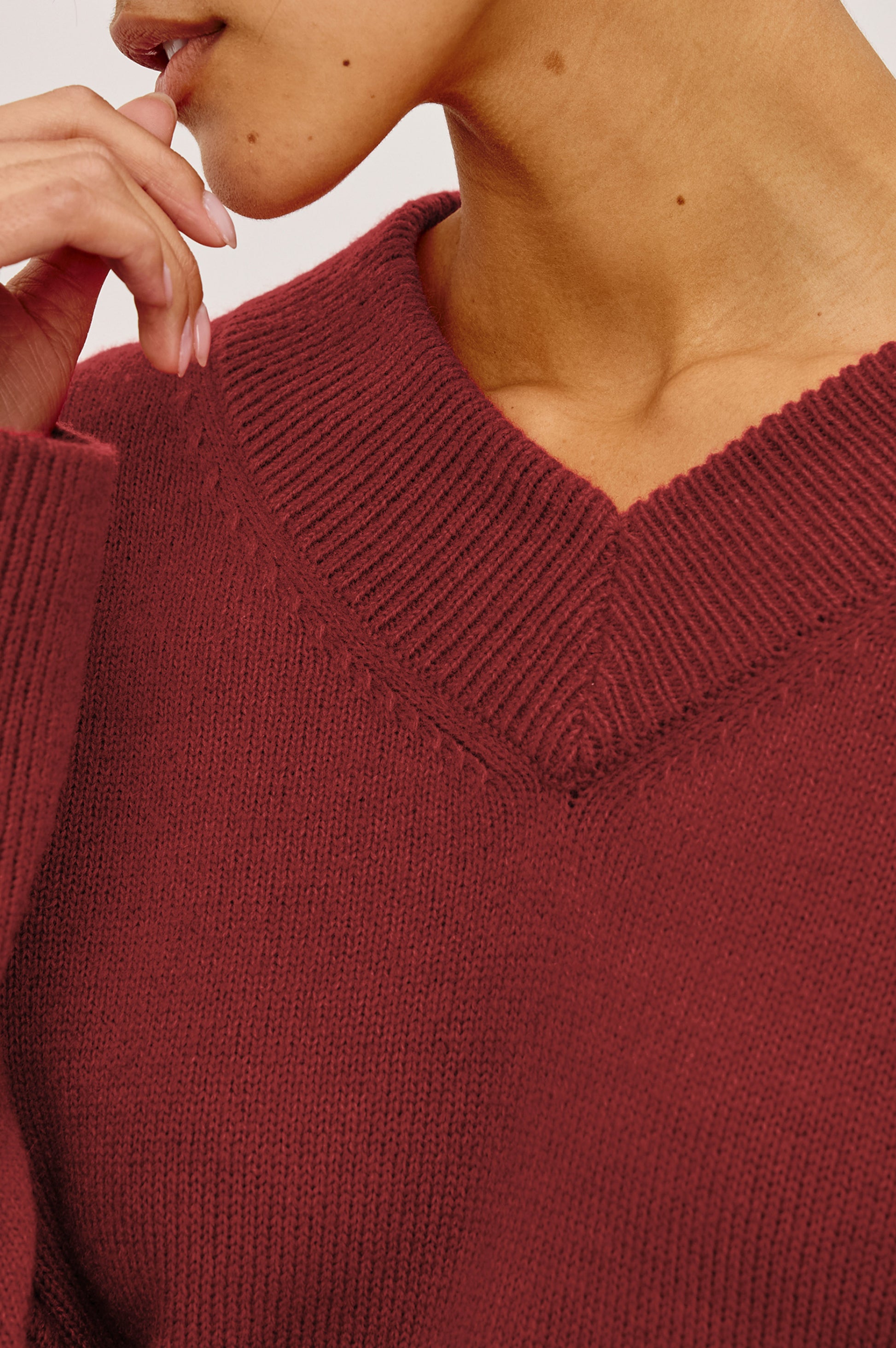 Rails Crimson V-Neck Wool & Cashmere Blend Sweater