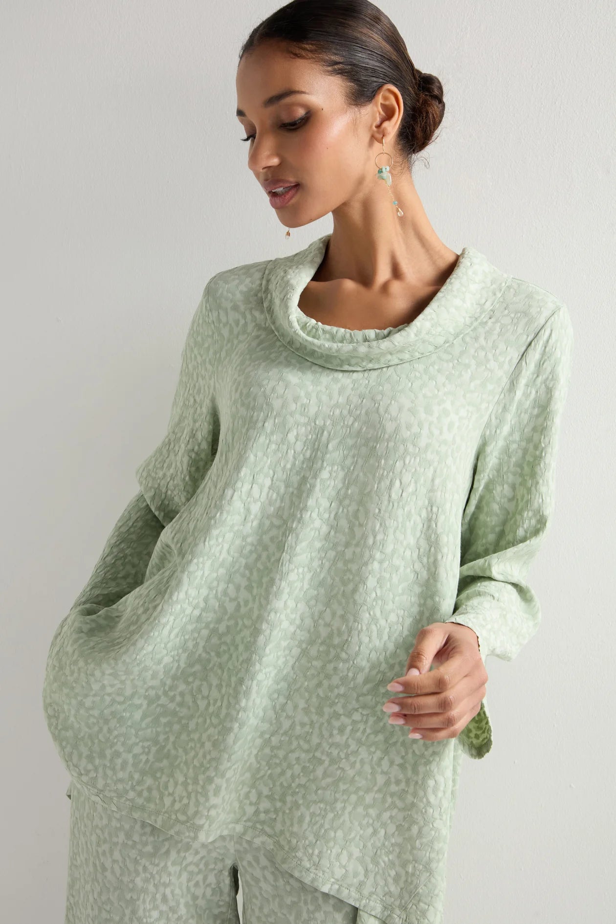 Sahara abstract textured jacquard tunic MTT2184