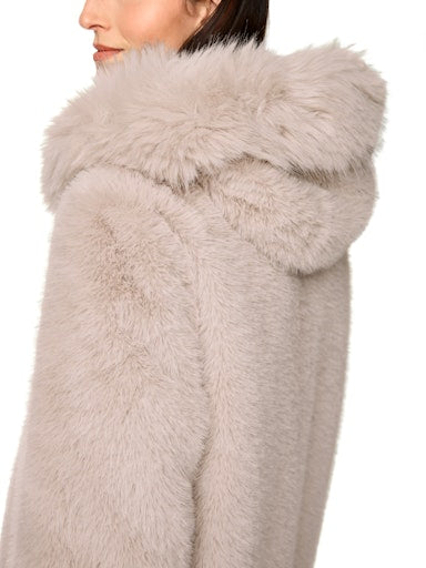 Marc Cain faux fur hooded coat Za11.06 w87