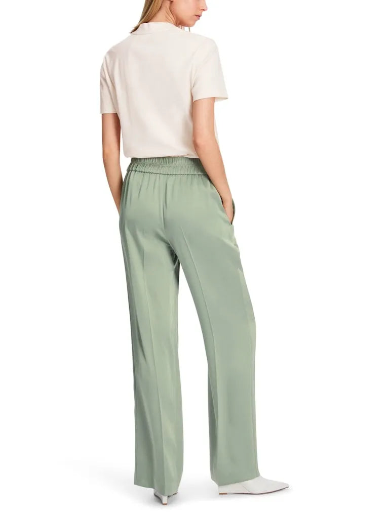 Marccain Washington wide leg trouser XC81.45 W15