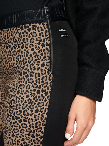 Marc Cain Sports leopard print trousers ZS81.41 W29