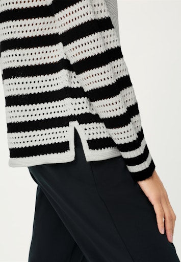 
Olsen White & Black Striped Knit Sweater