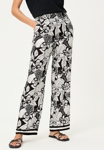 Olsen Black & White Floral Print Casual Wide Leg Trousers