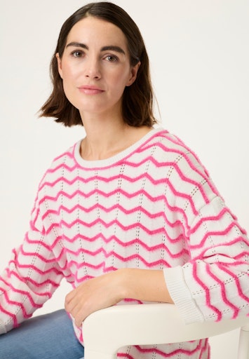 Olsen Fuchsia & White Faux Fur Chevron Sweater, Round Neck and 3/4 Sleeves