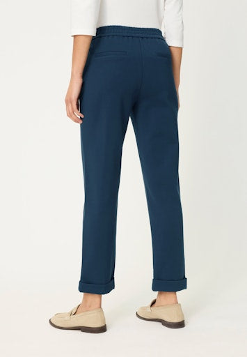 Olsen Navy Slim Leg Cropped Trousers with Elasticated Waistband 14002105