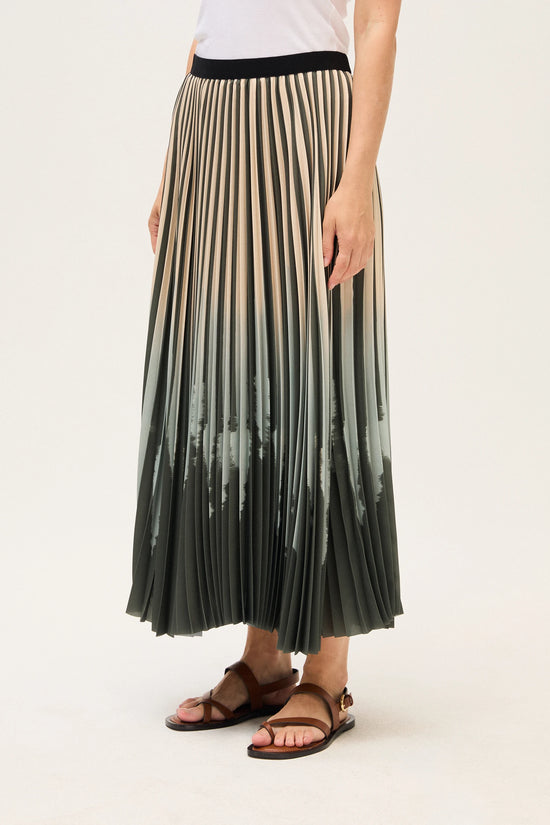 Rosso 35 Dark Green Long Pleated Skirt
