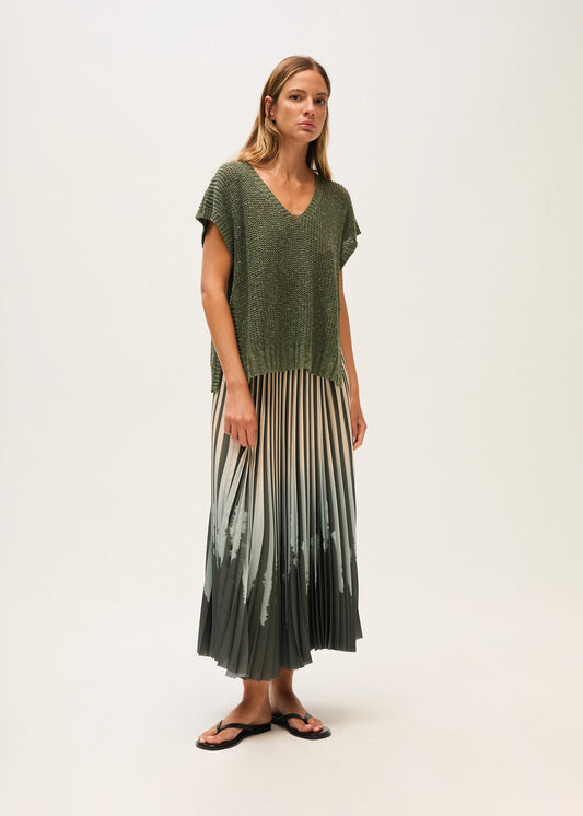 Rosso 35 Dark Green Short-Sleeved Cotton Linen V Neck Sweater