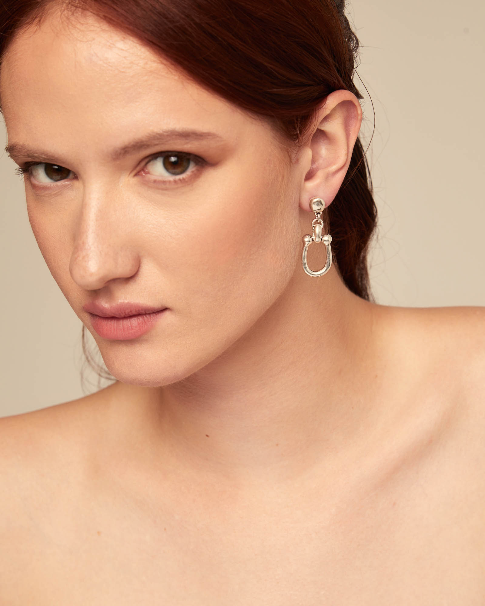 Uno de 50 Silver Drop Earrings with Medium Sized Link in PEN0944MTL