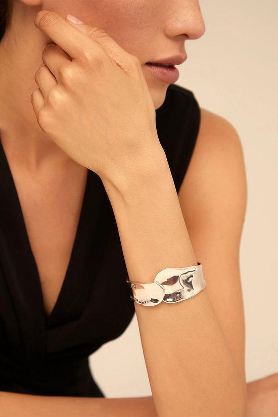 Uno de 50 Silver Waves Shaped Bracelet PUL1806